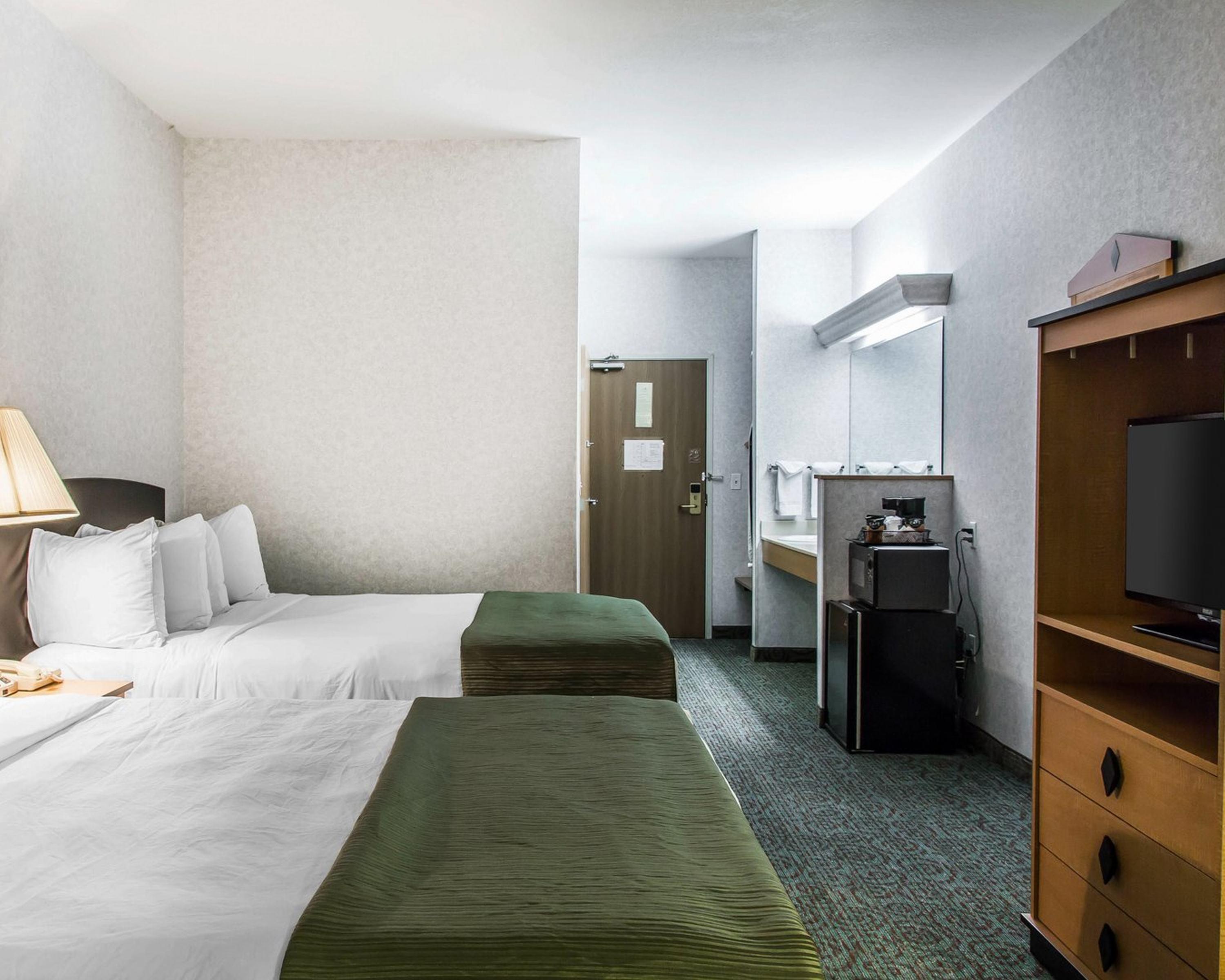 Quality Inn & Suites Denver Airport - Gateway Park Aurora Dış mekan fotoğraf