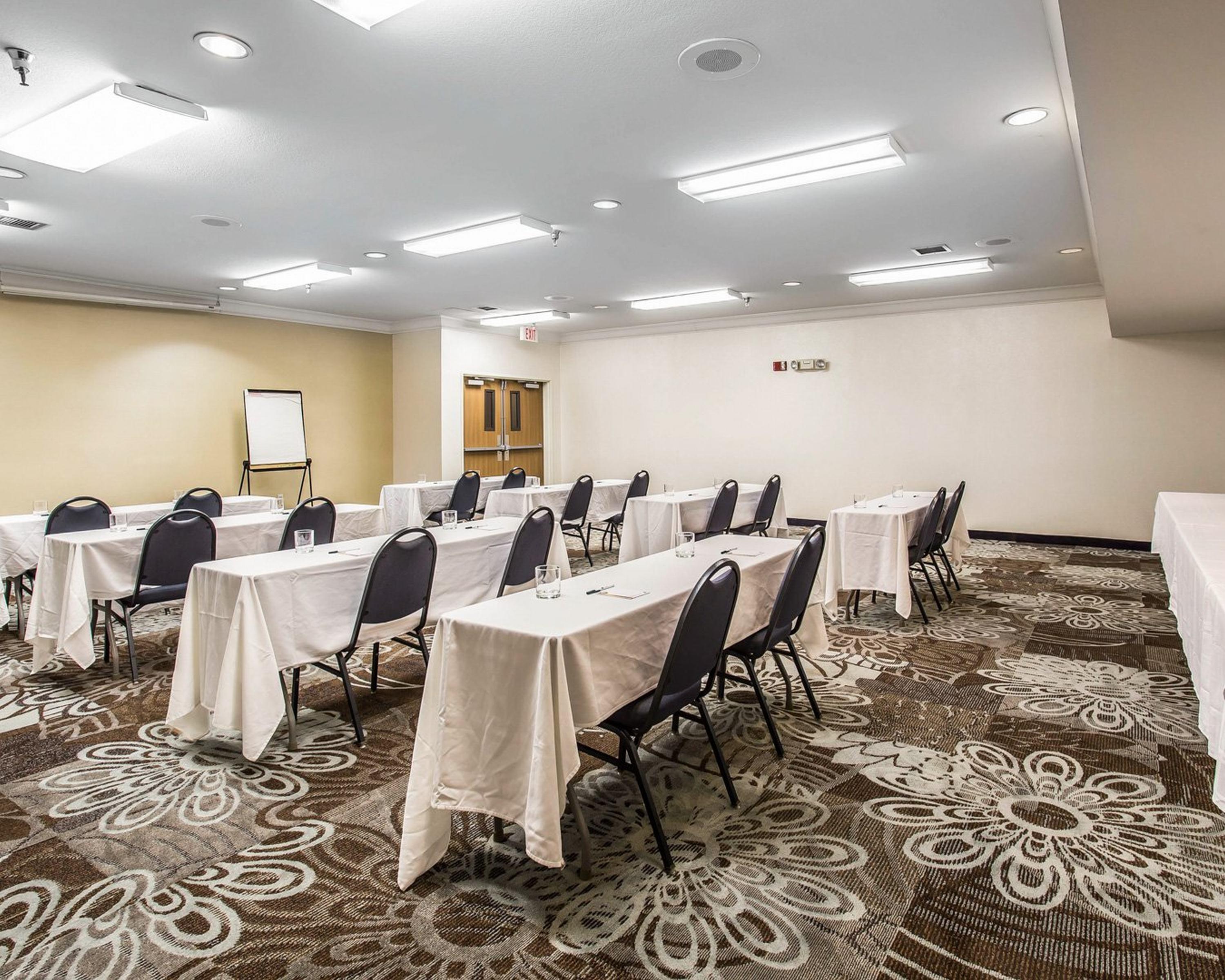 Quality Inn & Suites Denver Airport - Gateway Park Aurora Dış mekan fotoğraf