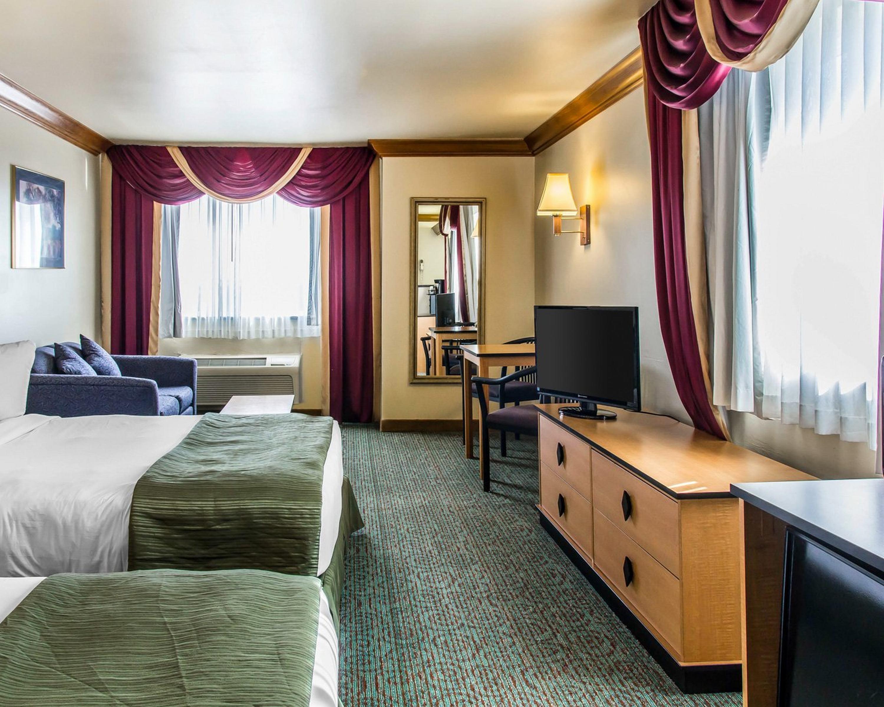 Quality Inn & Suites Denver Airport - Gateway Park Aurora Dış mekan fotoğraf