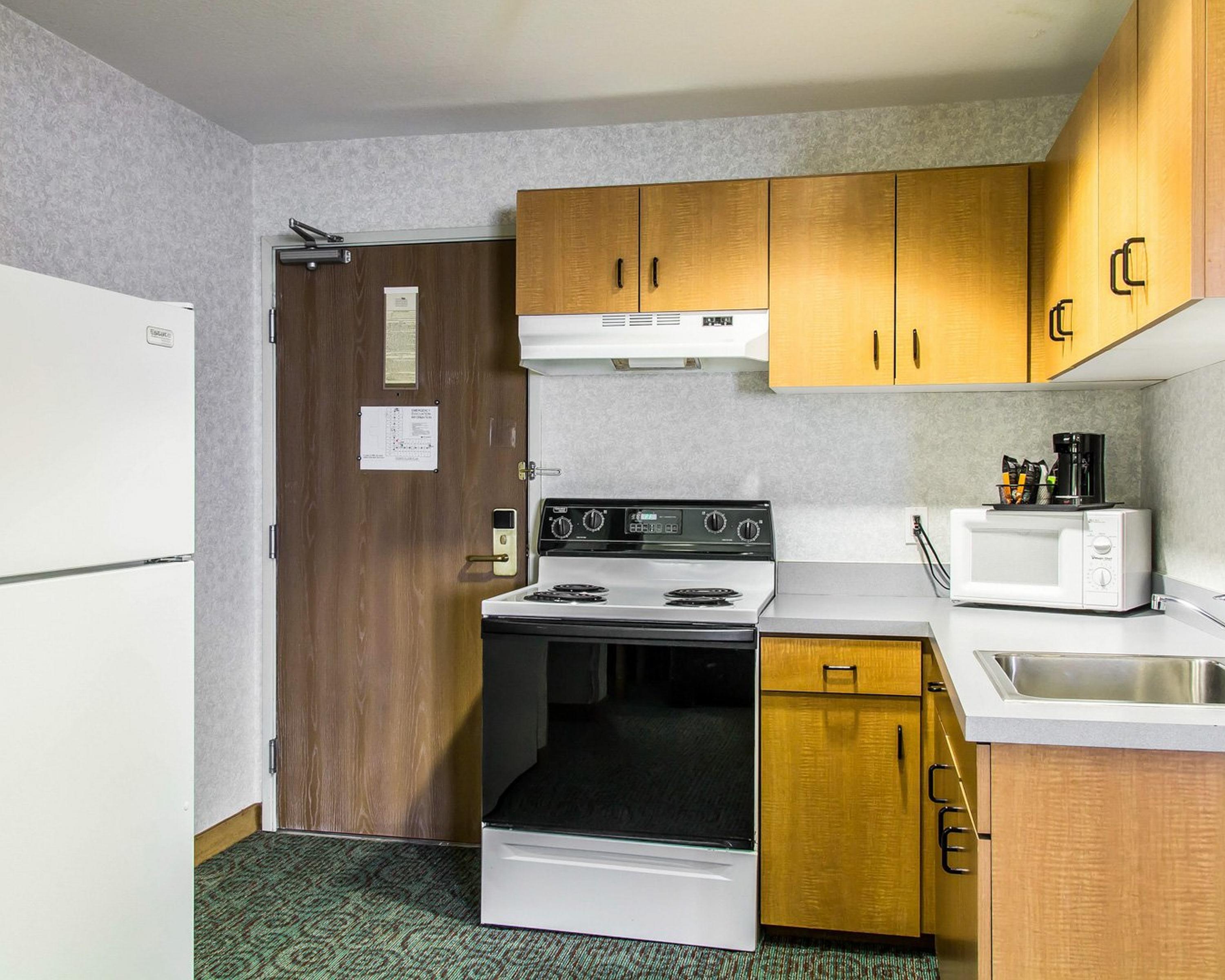 Quality Inn & Suites Denver Airport - Gateway Park Aurora Dış mekan fotoğraf