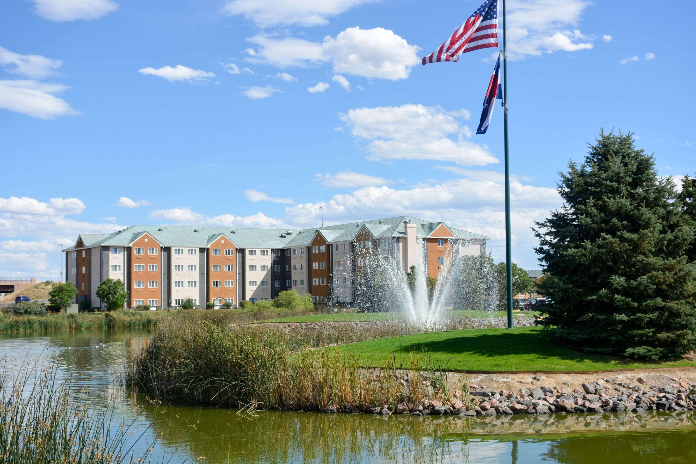 Quality Inn & Suites Denver Airport - Gateway Park Aurora Dış mekan fotoğraf