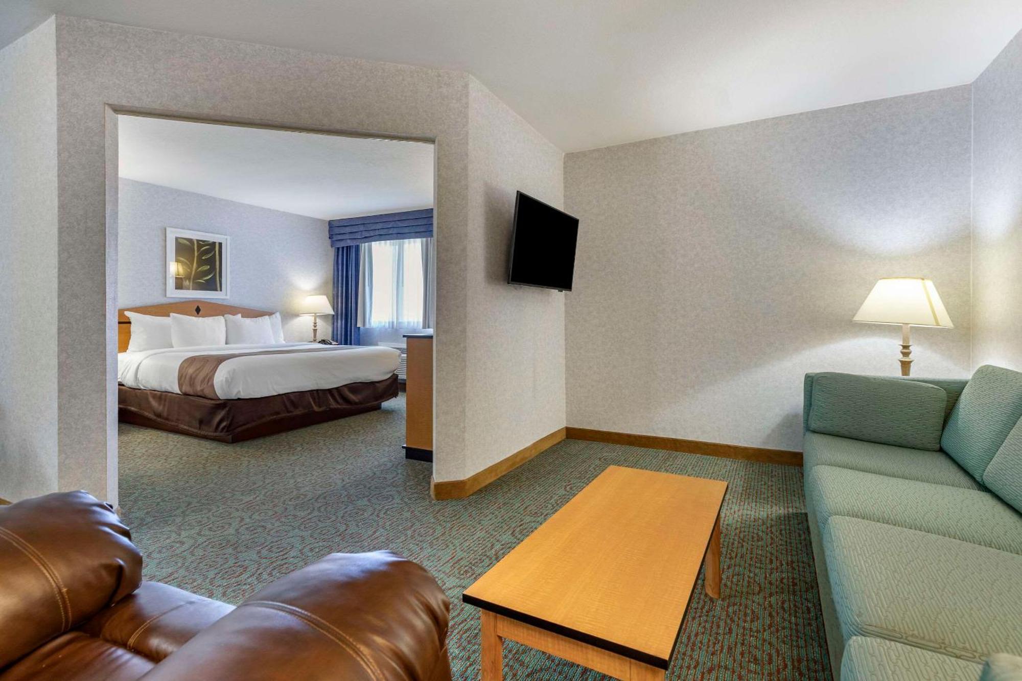 Quality Inn & Suites Denver Airport - Gateway Park Aurora Dış mekan fotoğraf