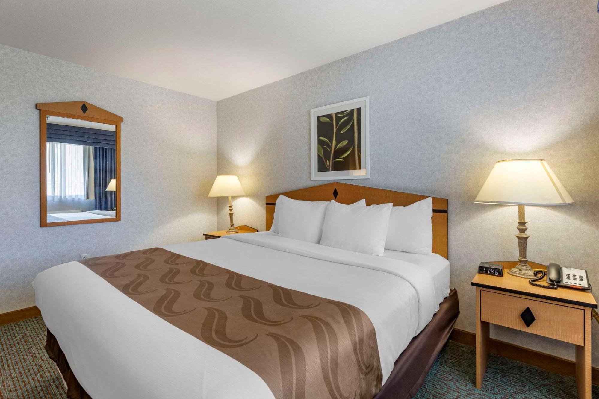 Quality Inn & Suites Denver Airport - Gateway Park Aurora Dış mekan fotoğraf