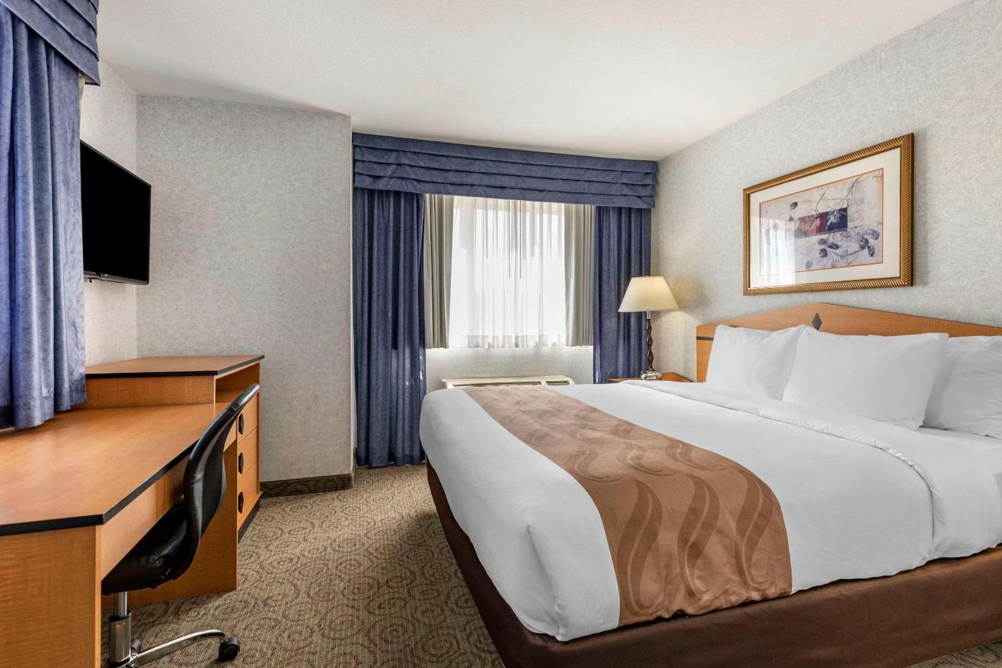 Quality Inn & Suites Denver Airport - Gateway Park Aurora Dış mekan fotoğraf
