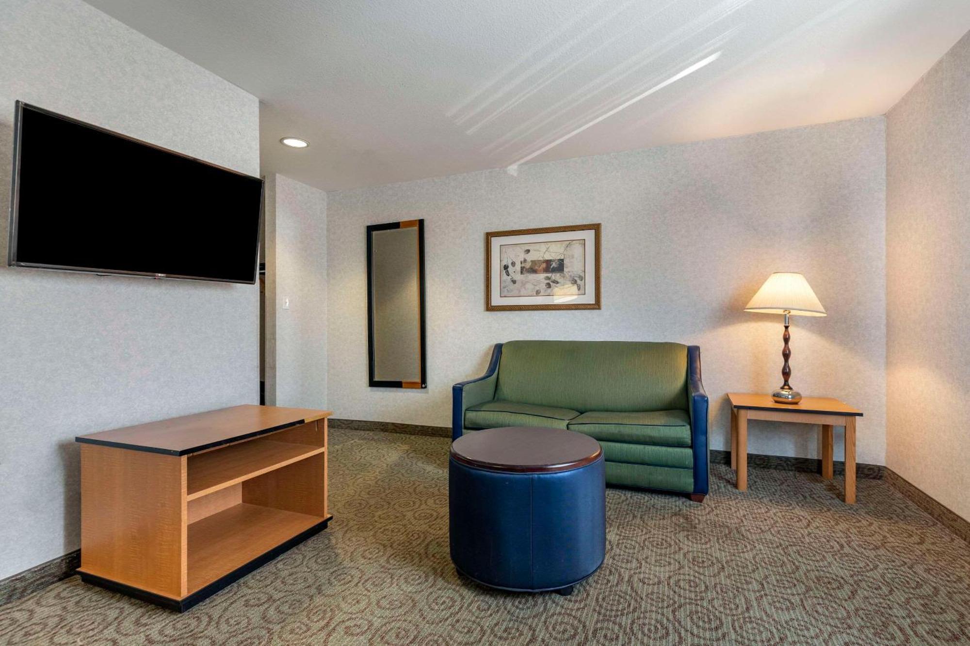 Quality Inn & Suites Denver Airport - Gateway Park Aurora Dış mekan fotoğraf